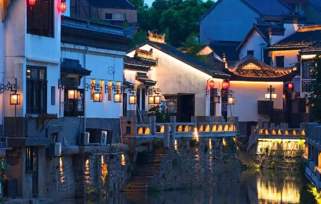 才女张兆和为何同意嫁给“土包子”沈从文，这场婚姻是时代的悲剧